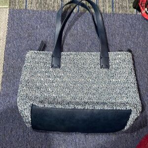 The sak tote! Great condition